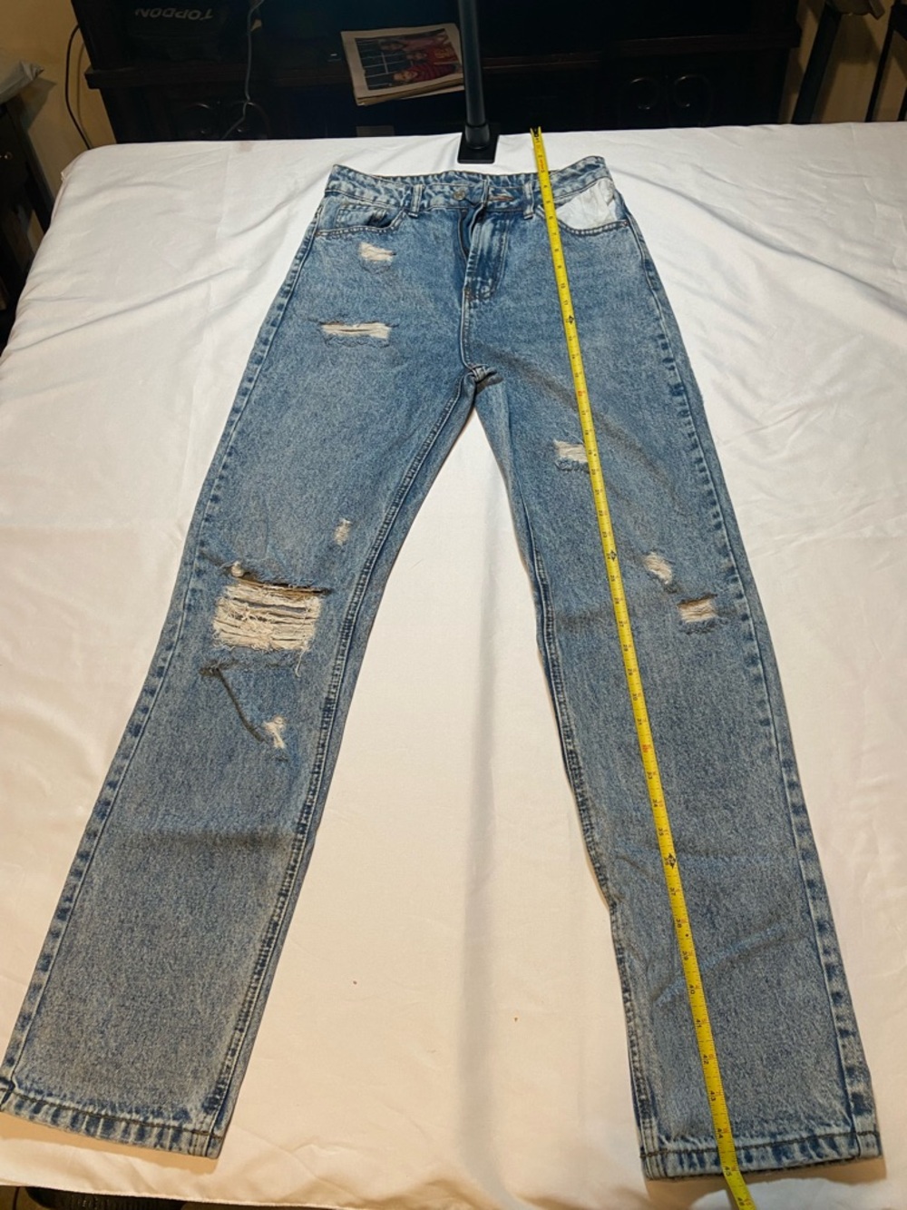 SHEIN Blue Denim Jeans with Contrast Gold Stitching